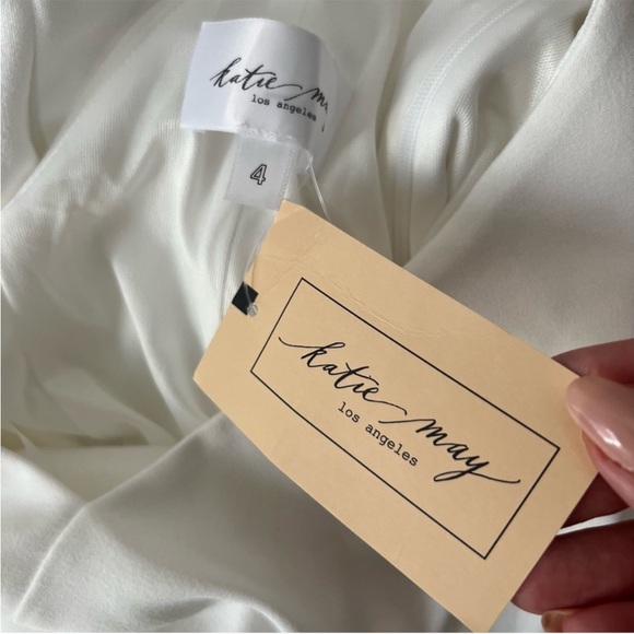 NEW NWT Katie May Bambi Open Back Gown In Ivory - Picture 9 of 11